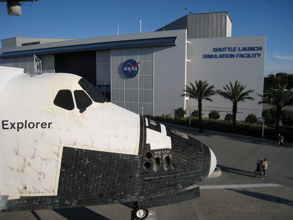 Disney 2010 D2 0790.jpg - January 9-11, 2010 Disney World Florida. Went to run the marathon. Sunday 5:40 AM start the race! Finish, go take a hot shower! Paul drove us over to Kennedy Space Center. Then buffet at Animal Kingdom for dinner!